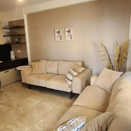 Albania Dream Holidays Apartment *