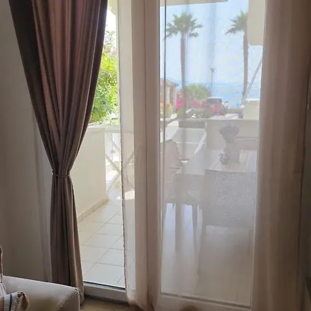 Albania Dream Holidays דירה סרנדה