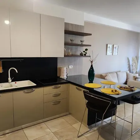 Albania Dream Holidays * Sarandë