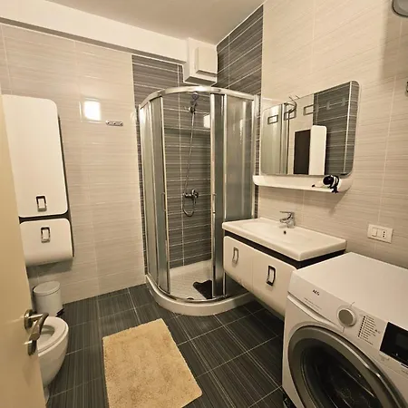 Albania Dream Holidays Apartment *